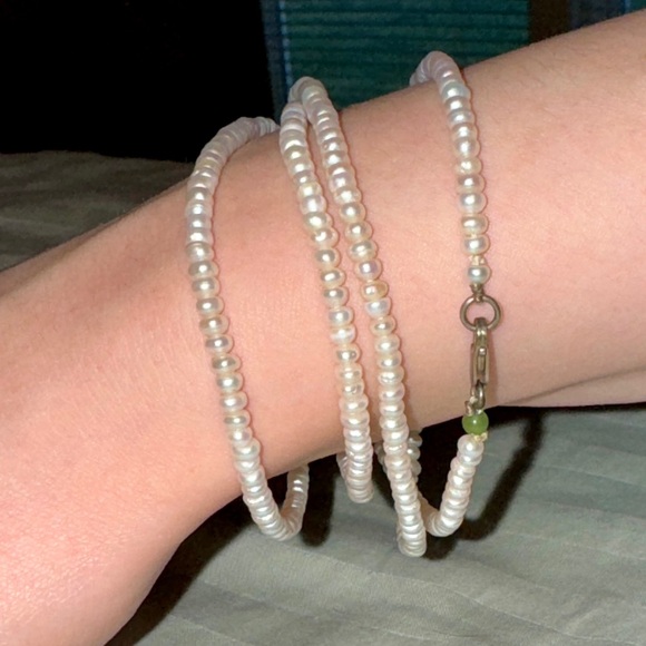 Wasabi Freshwater Pearl Necklace, 30 inches long - Picture 6 of 10